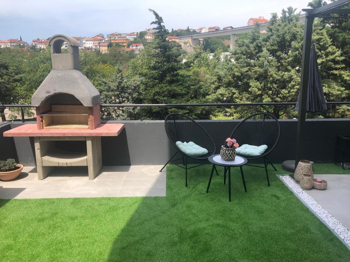 Apartments Jaki Crikvenica Exterior photo