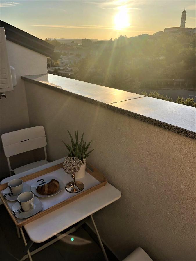 Apartments Jaki Crikvenica Exterior photo